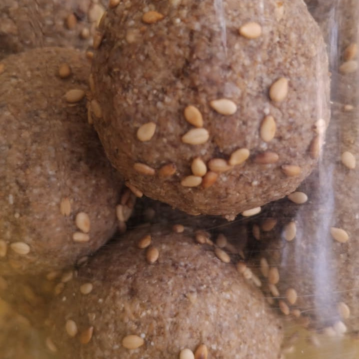 🌟 Til Laddoo – Ancient Wisdom in Every Bite 🌟